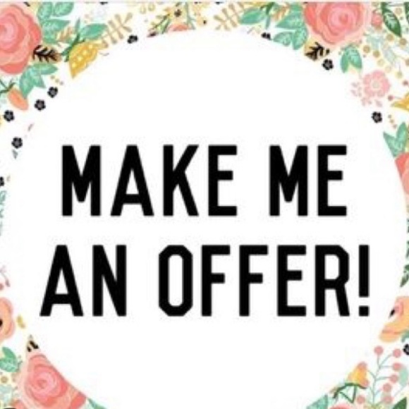 Top Rated Seller|Bundle Ambassador| Fast Shipping - Picture 3 of 7